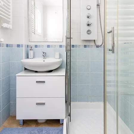 Flat 3 Minutes From Naufragos * Торевьиа
