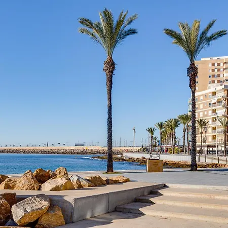 Apartment Flat 3 Minutes From Naufragos *